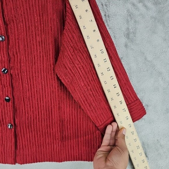 Coldwater Creek Shirt Womens Size PL Red 3/4 Sleeve Button-Up Textured Satin NWT - Picture 6 of 7